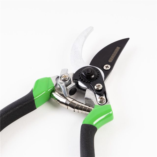 TIJERA BYPASS JARDIN 21CM